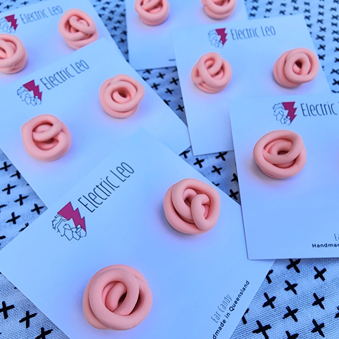 Peachy Mini Squiggle Studs