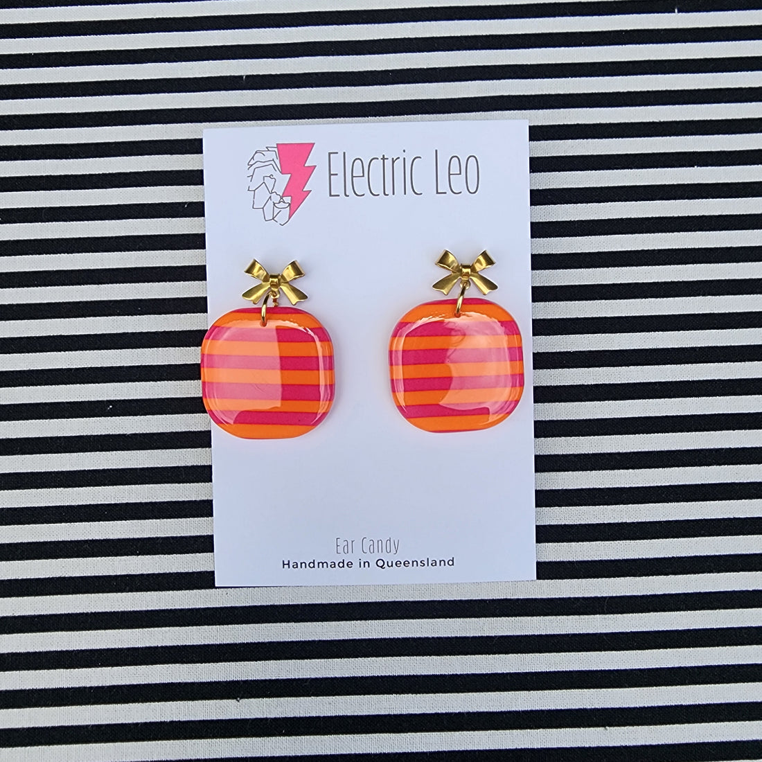 Large Orange and Fuchsia Bowtiful Gifts - Christmas