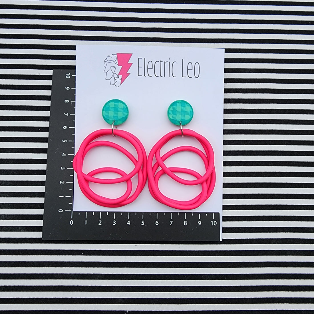 Hot Pink  / Gingham Top Big Squiggles